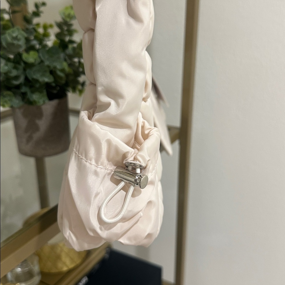Puffer Quilted Shoulder Bag - Picture 9 of 14